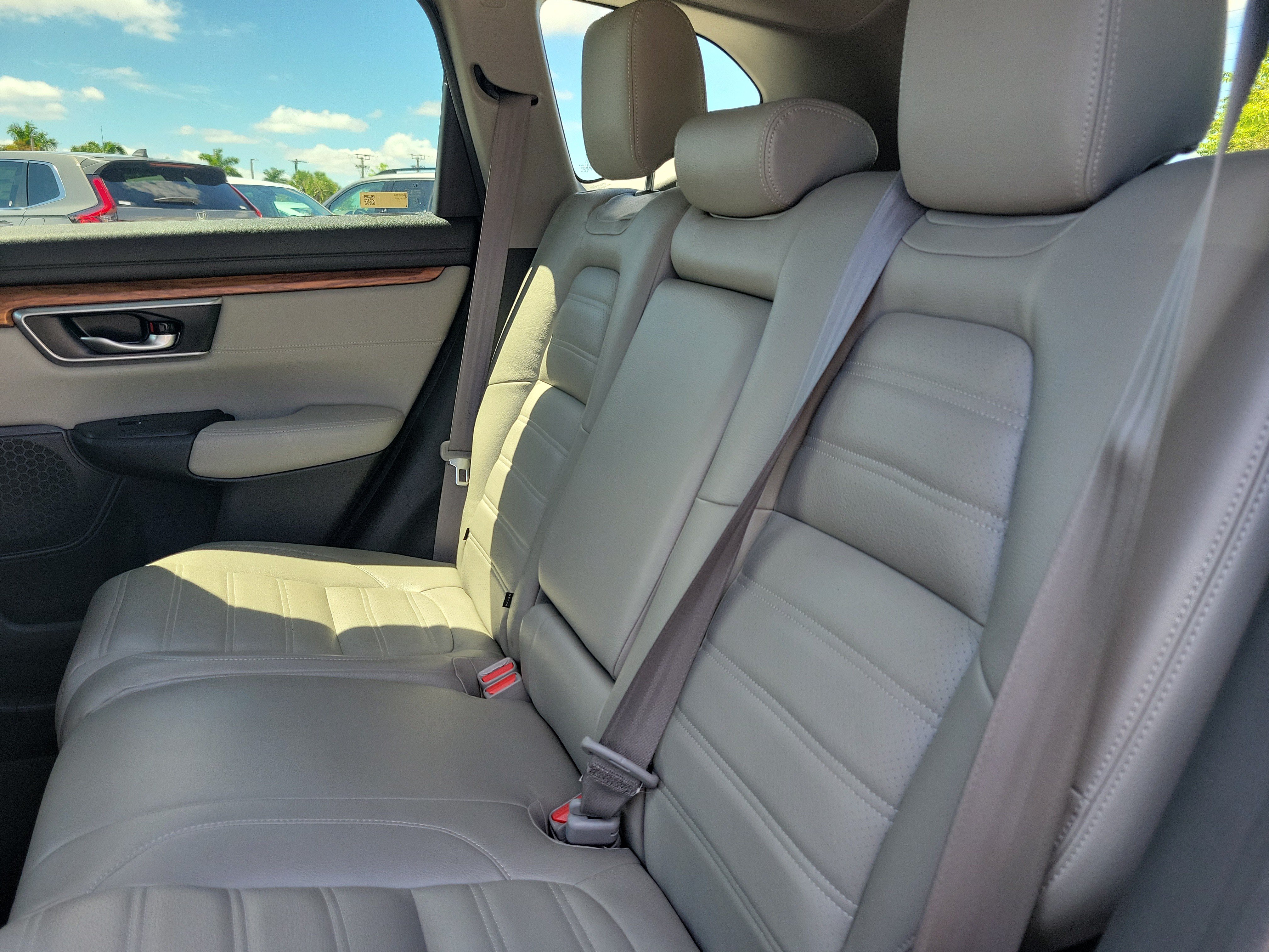 Used 2018 Honda CR-V EX image 15
