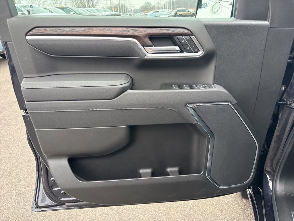 Used 2026 GMC Sierra 1500 SLT image 28