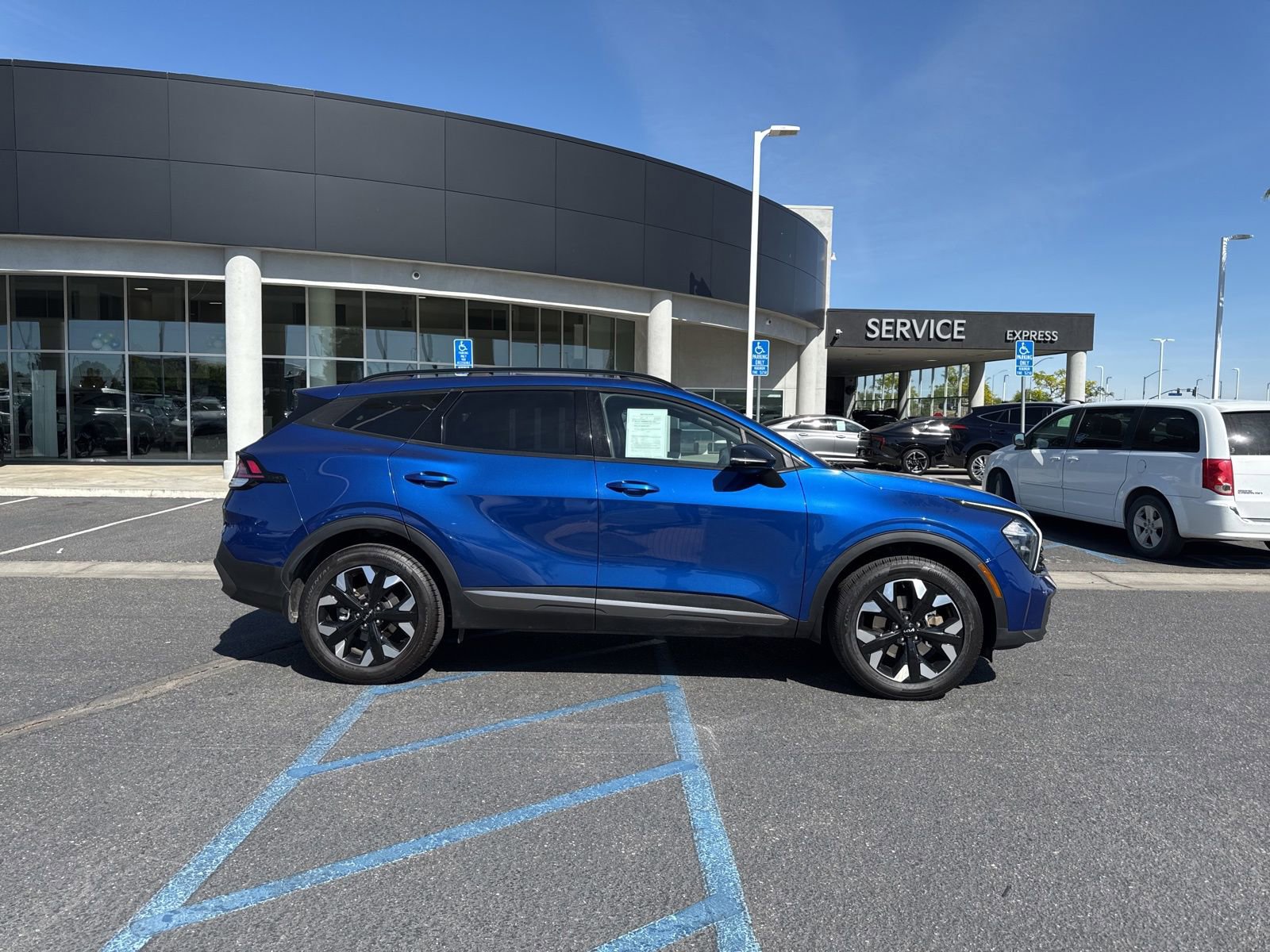 Certified 2023 Kia Sportage X-Line image 4