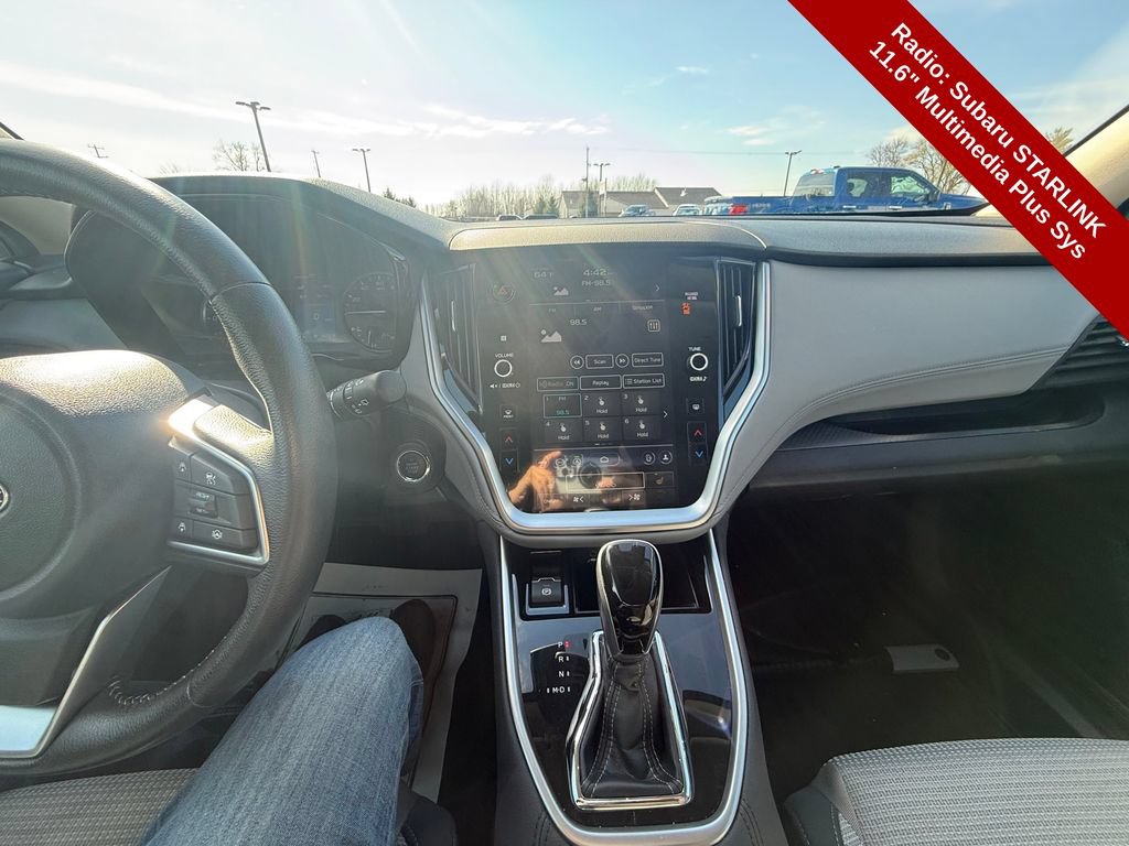 Used 2024 Subaru Outback Premium AWD/4WD image 18