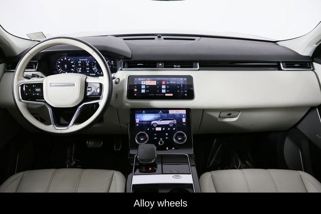 Used 2021 Land Rover Range Rover Velar R-Dynamic S image 14