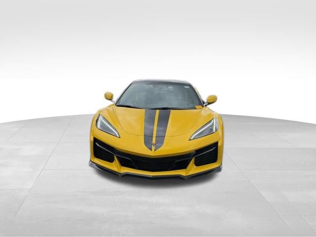 Used 2025 Chevrolet Corvette Z06 RWD image 10