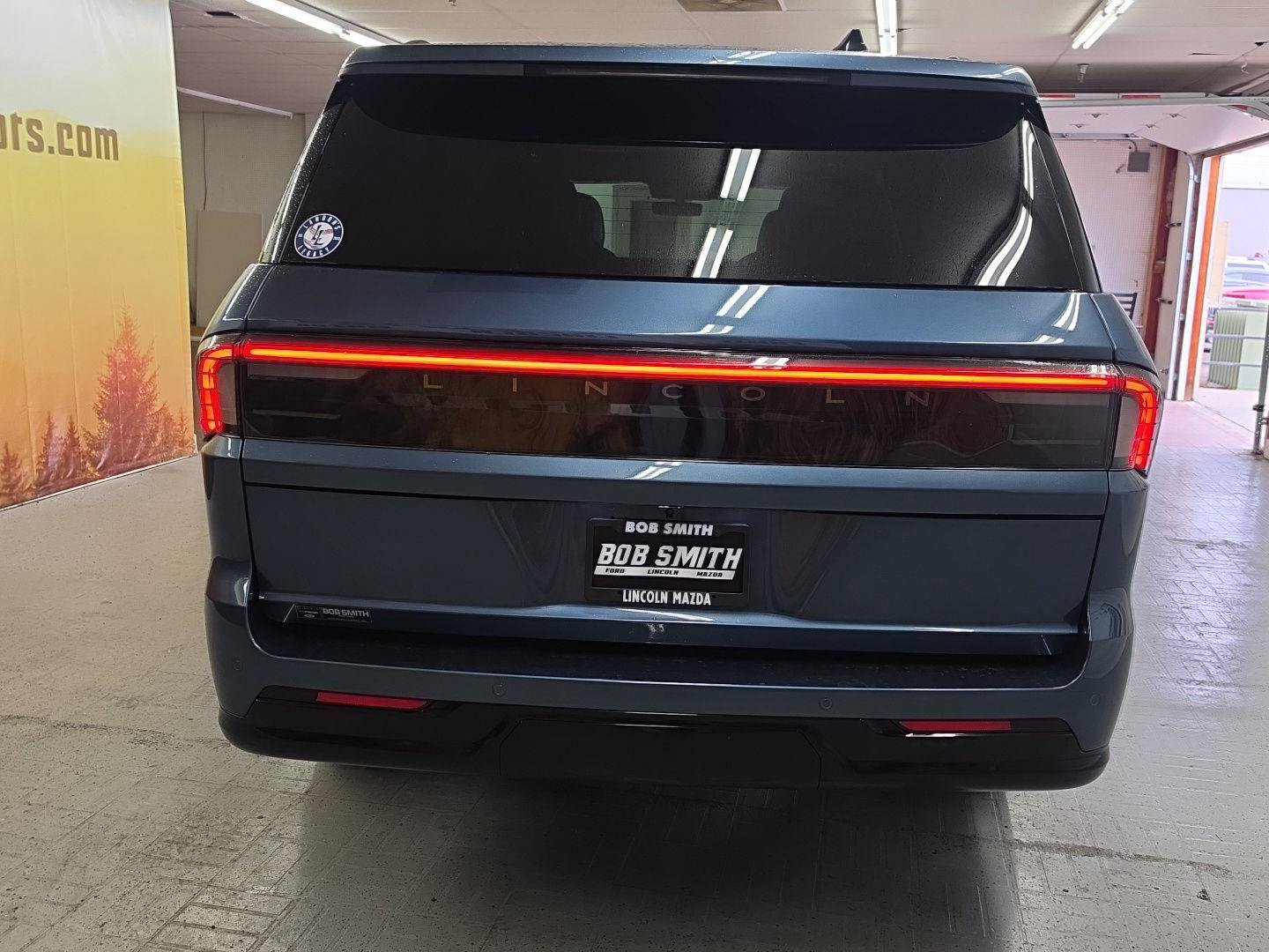 New 2027 Lincoln Navigator L Reserve w/ Jet Appearance Package AWD/4WD image 19