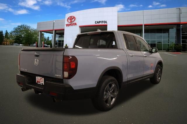 Used 2023 Honda Ridgeline RTL-E image 2