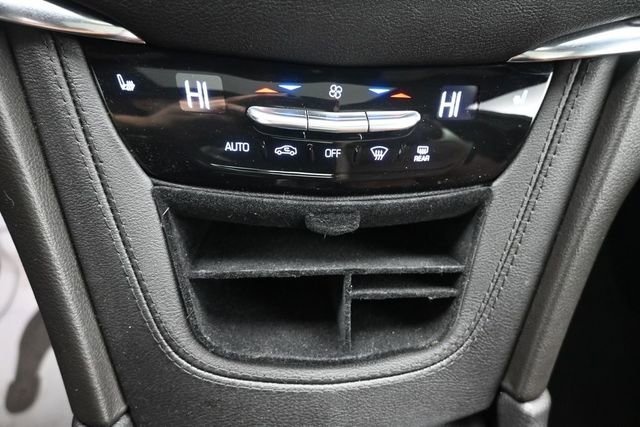 Used 2023 Cadillac XT5 Premium Luxury w/ Technology Package AWD/4WD image 18