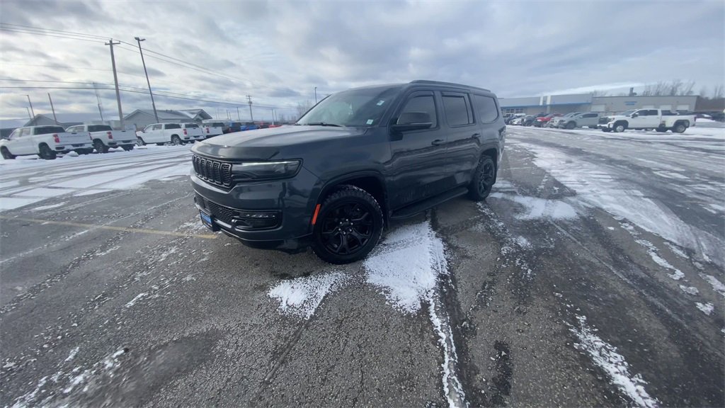 Used 2023 Jeep Wagoneer Series II image 4