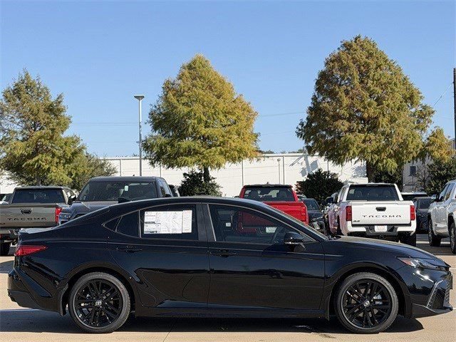 New 2026 Toyota Camry SE w/ Convenience Package FWD image 3