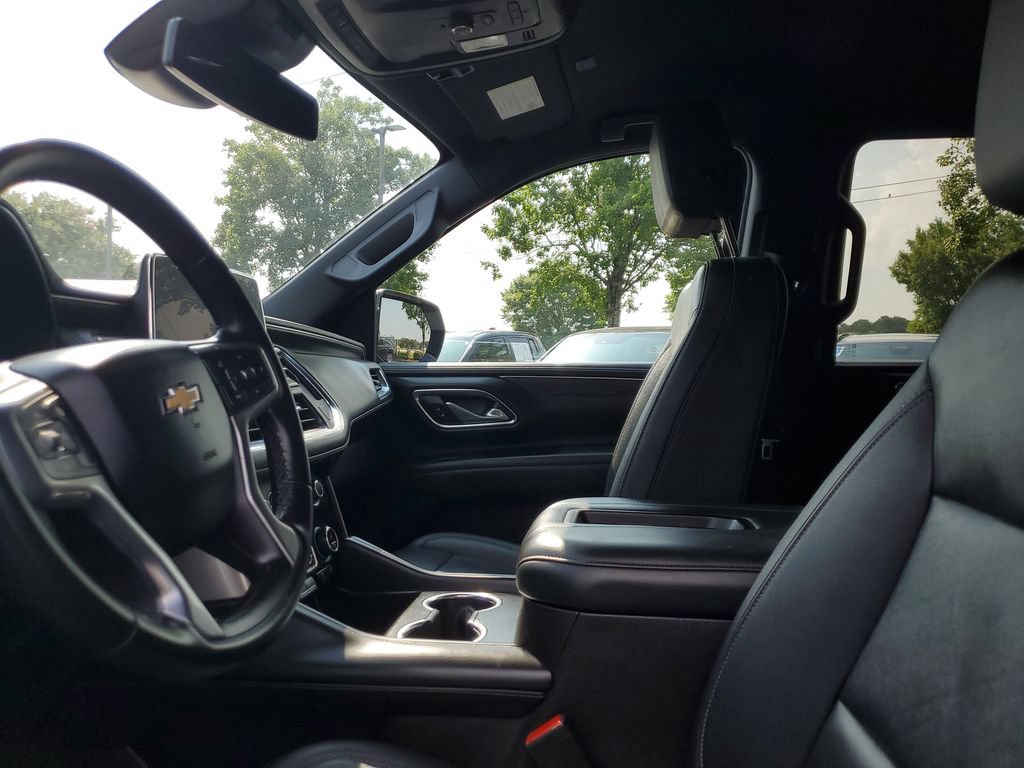 Used 2024 Chevrolet Tahoe LT RWD image 17