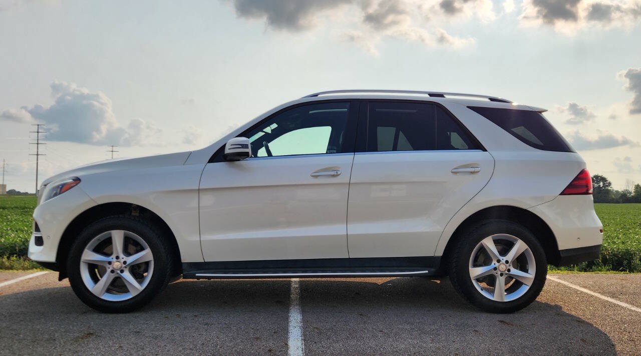 Used 2017 Mercedes-Benz GLE 350 4MATIC image 2