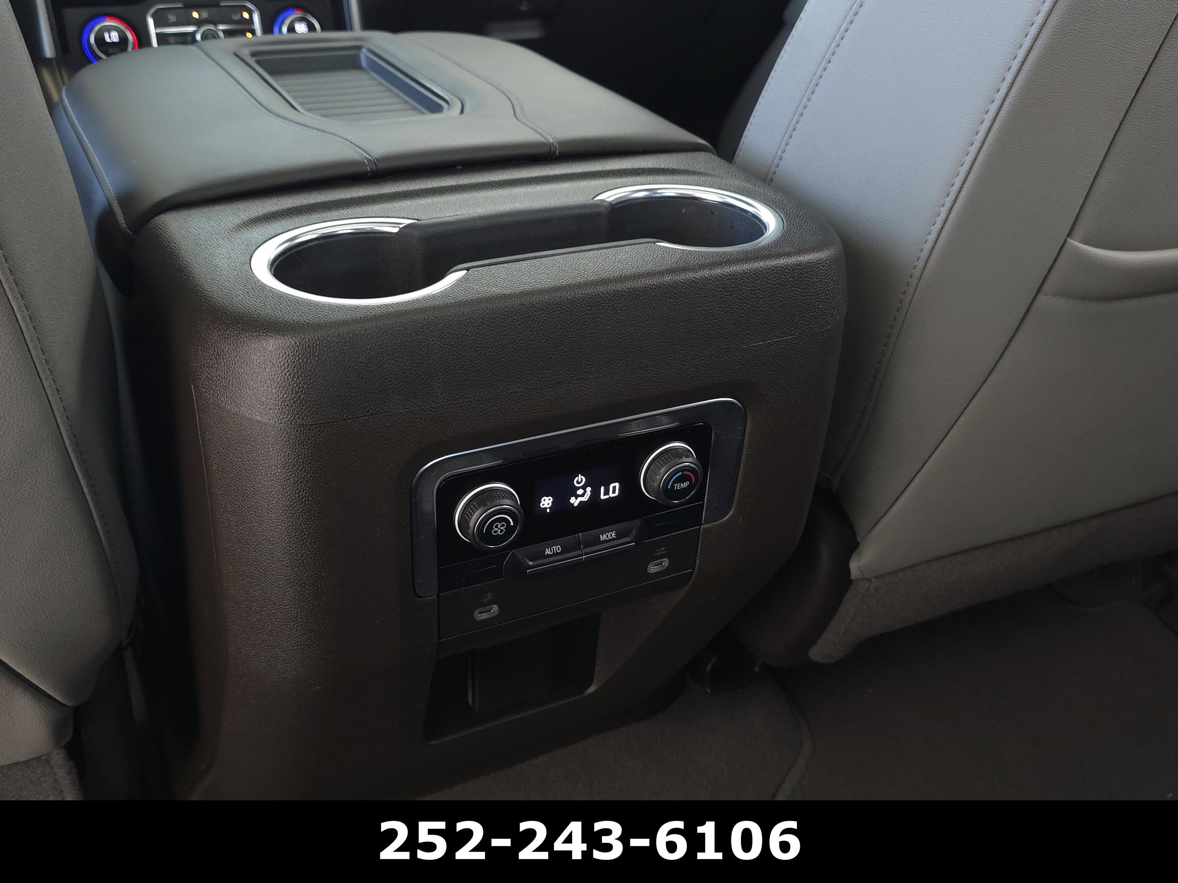 Used 2023 Chevrolet Tahoe Z71 AWD/4WD image 31