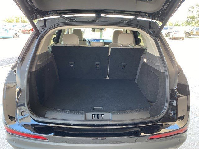 Used 2023 Lincoln Corsair Reserve image 5