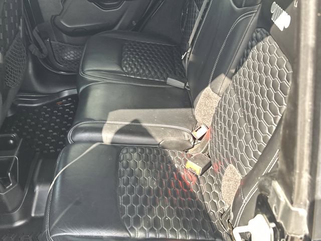 Used 2018 Jeep Wrangler Unlimited Rubicon AWD/4WD image 13