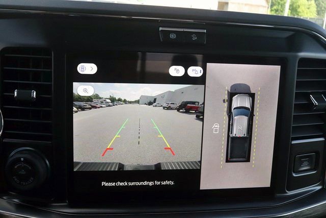 New 2025 Ford F250 Lariat w/ Lariat Ultimate Package image 31