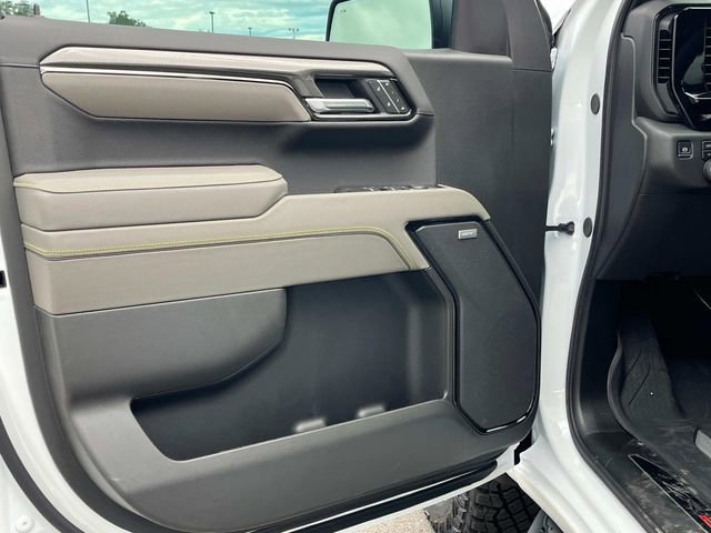 New 2025 Chevrolet Silverado 1500 ZR2 w/ Technology Package AWD/4WD image 19