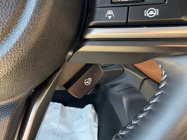 Used 2022 Subaru Outback Touring image 27