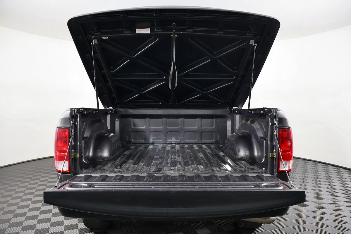 Used 2016 RAM 1500 Tradesman w/ Popular Equipment Group AWD/4WD image 11
