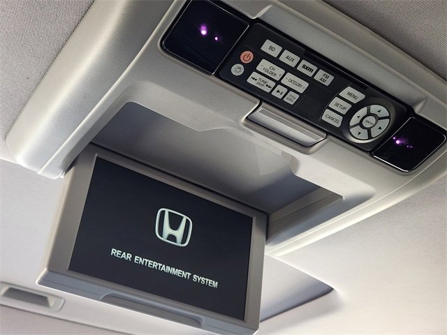 Used 2016 Honda Pilot Touring image 30