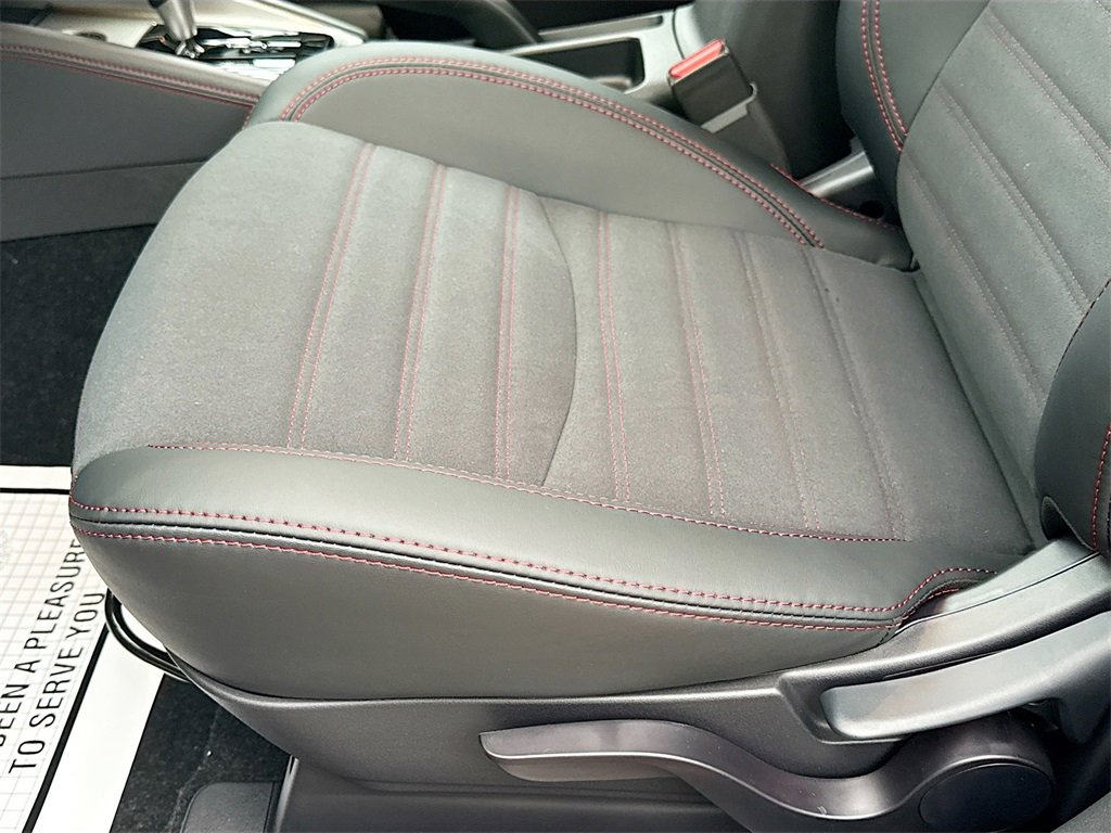 New 2026 Mitsubishi Outlander Sport SE image 19