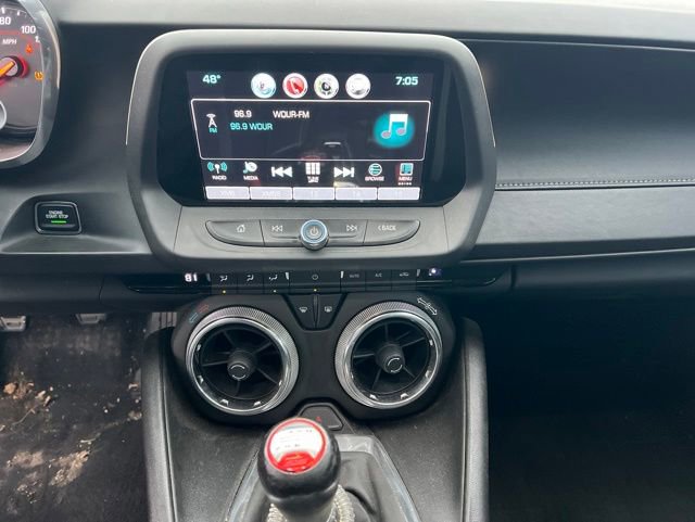 Used 2017 Chevrolet Camaro SS RWD image 17
