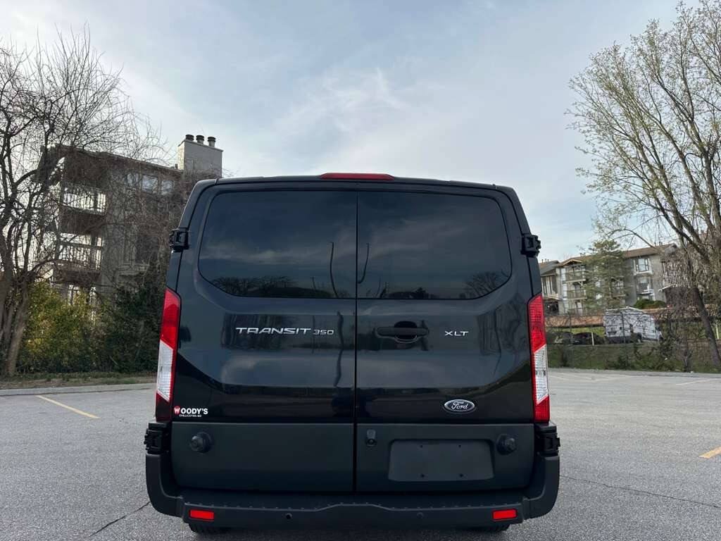 Used 2016 Ford Transit 350 XLT RWD image 5