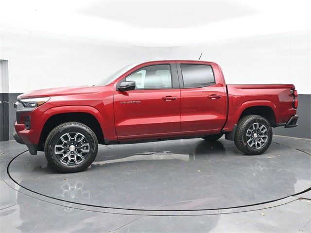 Used 2024 Chevrolet Colorado LT w/ LT Convenience Package III image 11