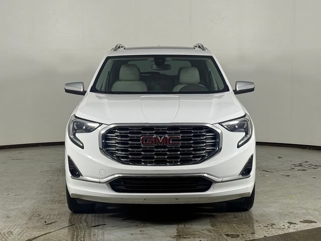 Used 2018 GMC Terrain Denali w/ Comfort Package AWD/4WD image 9