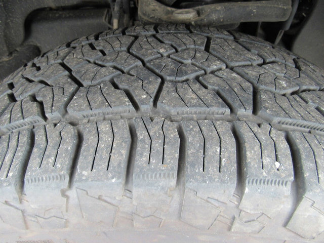 Used 2018 Ford F150 Lariat w/ Equipment Group 502A Luxury image 11