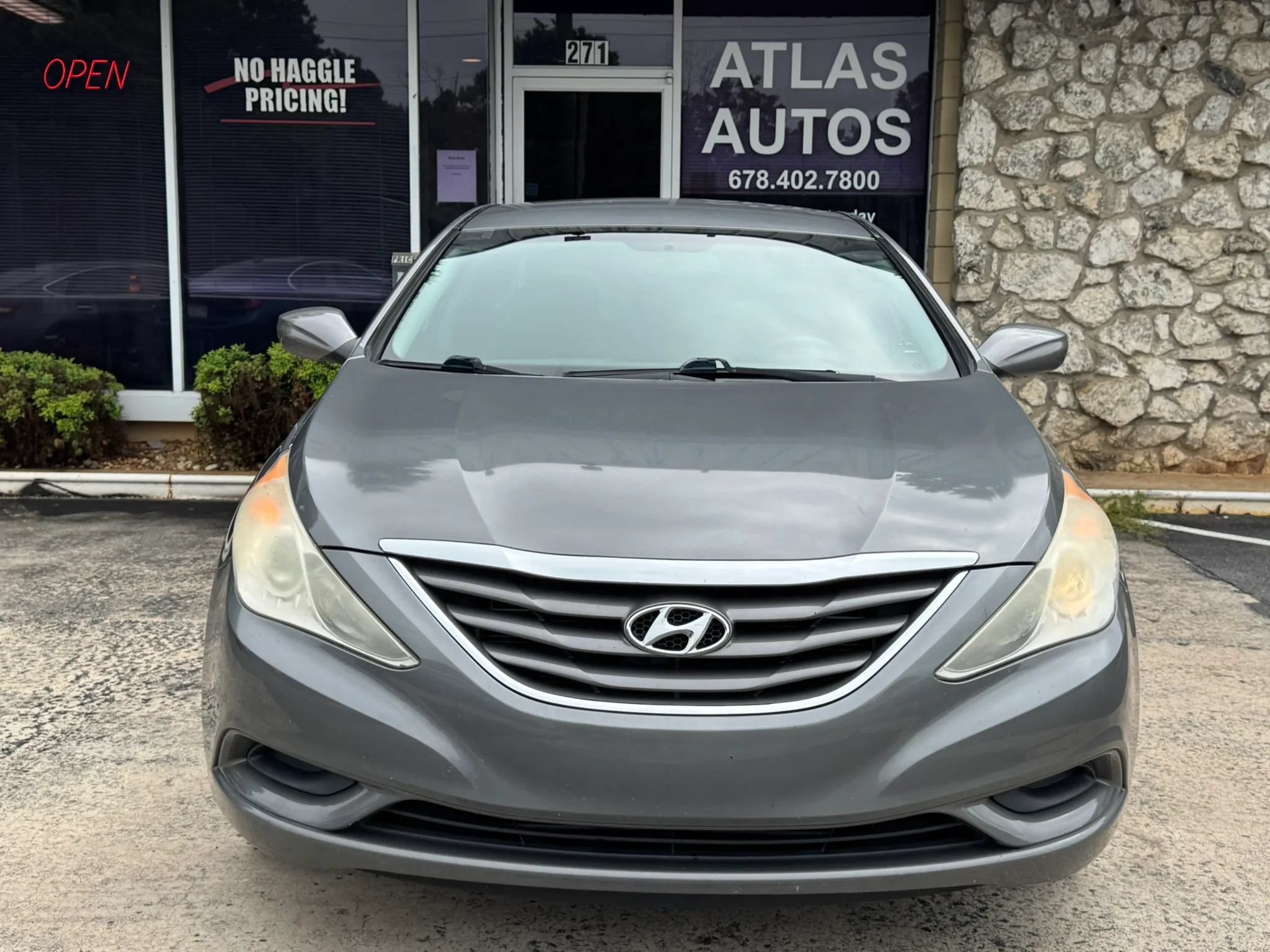 Used 2013 Hyundai Sonata GLS FWD image 2