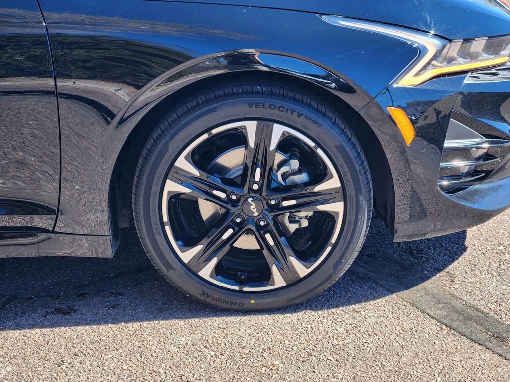 Used 2024 Kia K5 GT-Line image 29