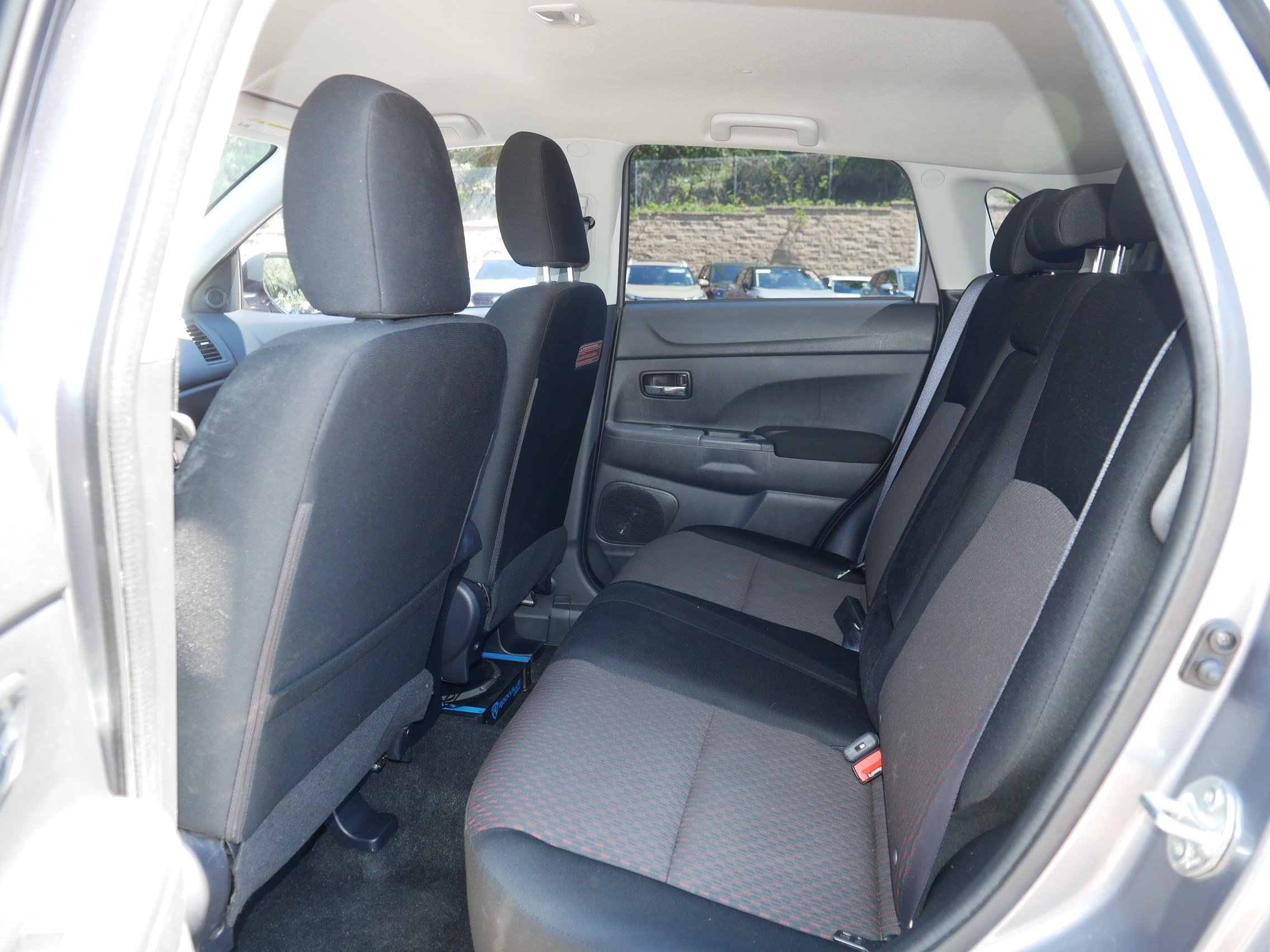 Used 2017 Mitsubishi Outlander Sport LE AWD/4WD image 35