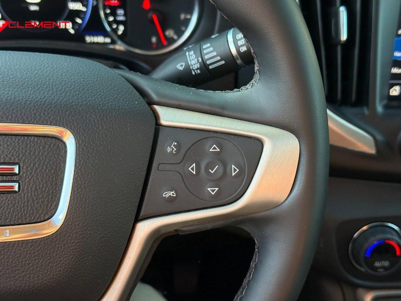 Used 2023 GMC Terrain Denali w/ Denali Premium Package AWD/4WD image 27