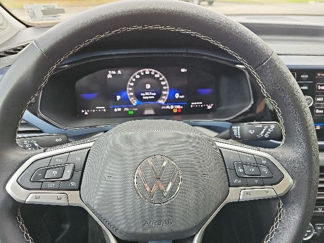 Used 2024 Volkswagen Taos SE AWD/4WD image 22