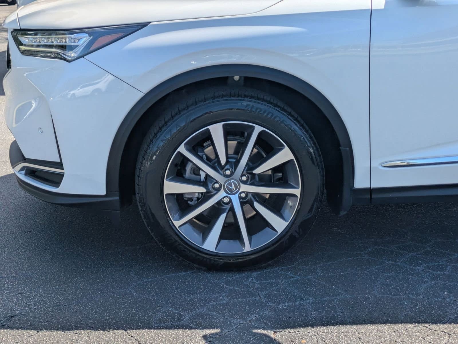 Certified 2026 Acura MDX FWD w/ Technology Package image 34