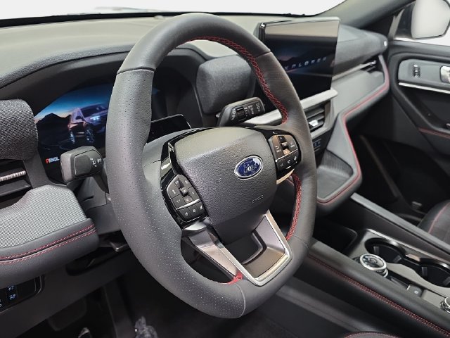Used 2026 Ford Explorer ST-Line AWD/4WD image 14