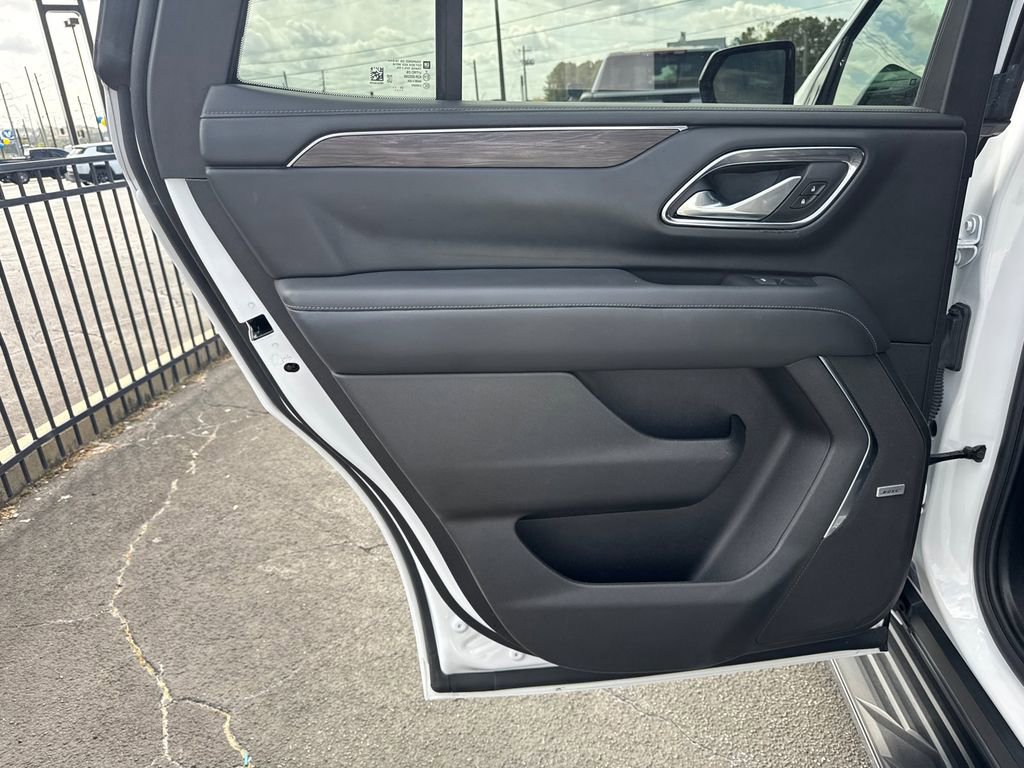 Used 2024 Chevrolet Tahoe LT RWD image 23