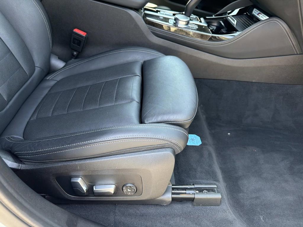 Used 2019 BMW X4 M40i w/ Executive Package AWD/4WD image 12