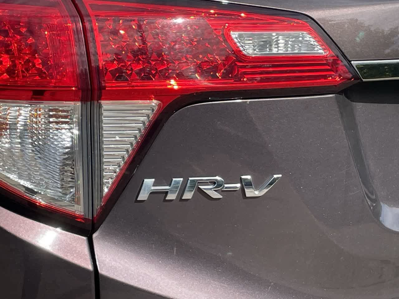 Used 2019 Honda HR-V EX image 36