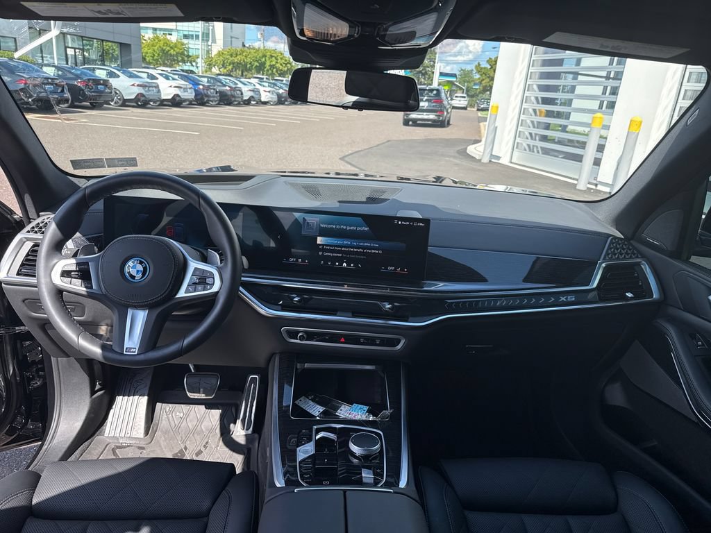 Used 2026 BMW X5 xDrive50e w/ M Sport Package AWD/4WD image 12