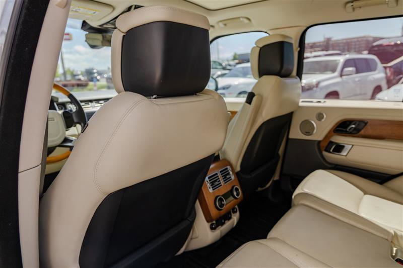 Used 2019 Land Rover Range Rover Supercharged AWD/4WD image 39