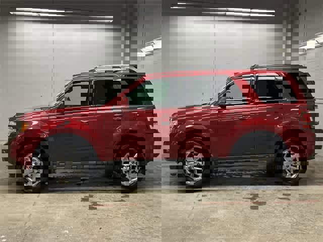 Used 2011 Ford Escape Limited w/ 302A Rapid Spec Order Code image 2