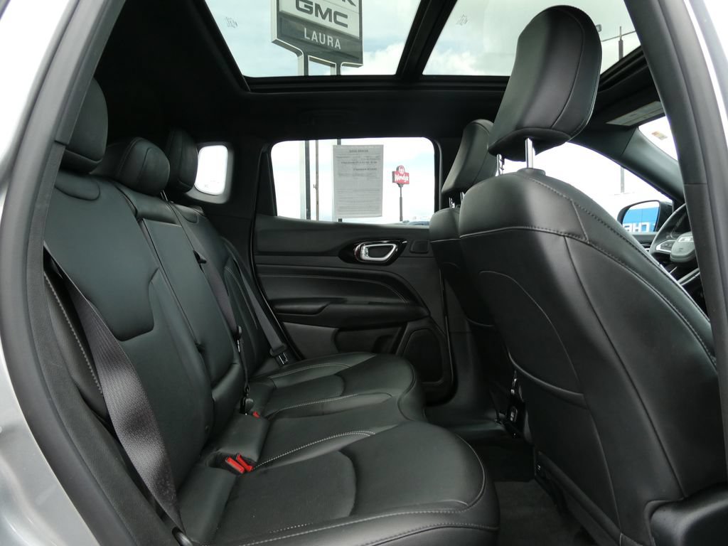Used 2022 Jeep Compass High Altitude AWD/4WD image 15