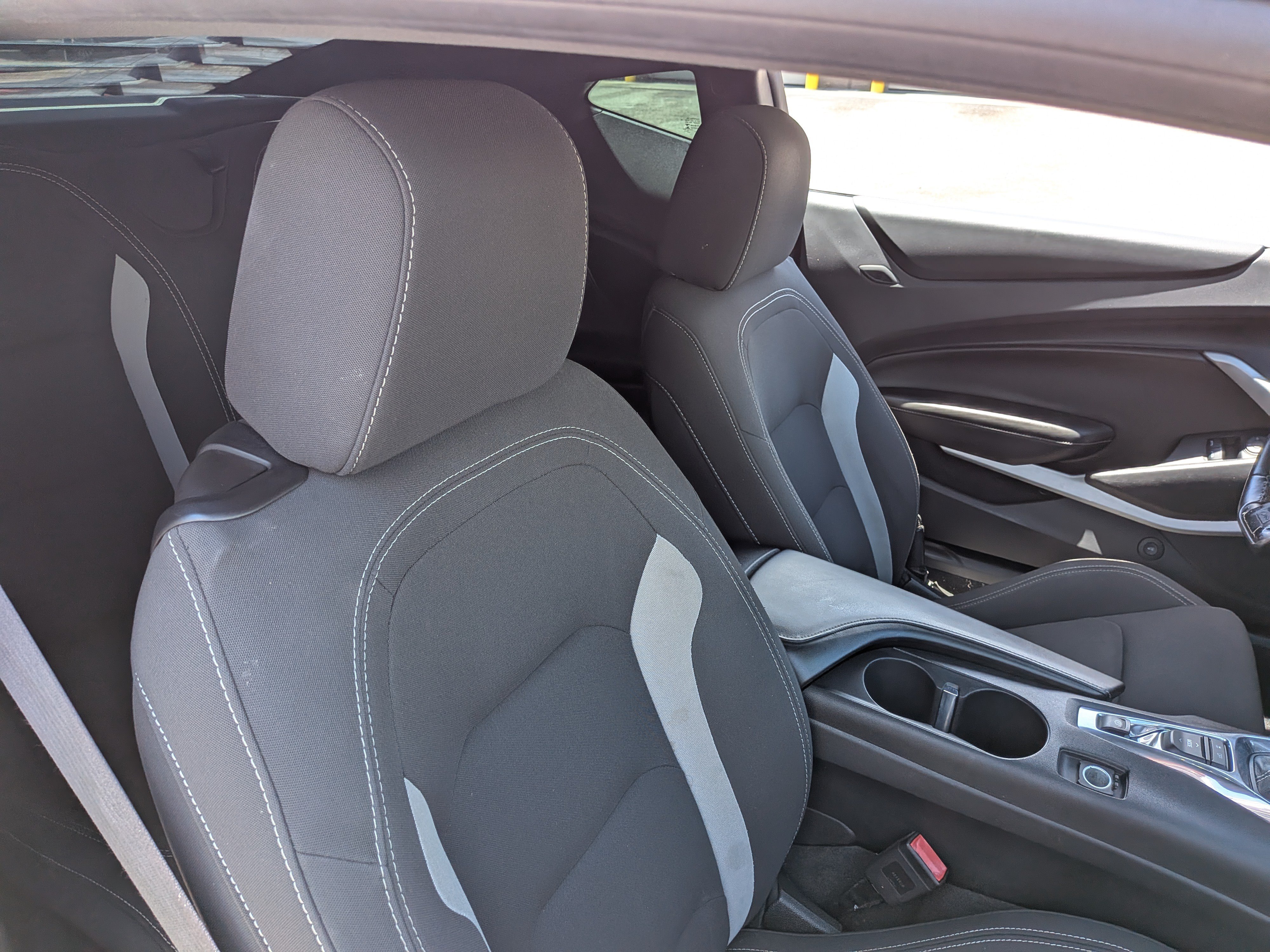 Used 2017 Chevrolet Camaro SS RWD image 13