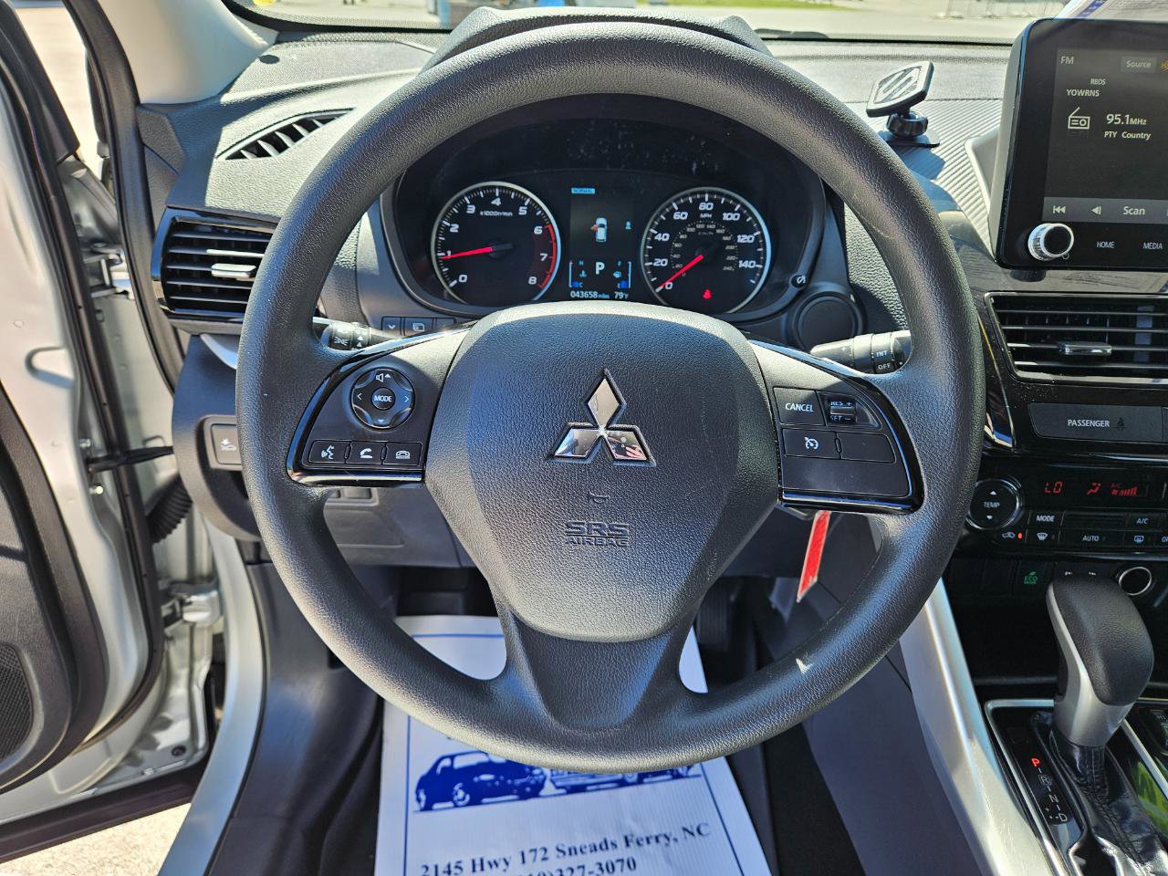 Used 2023 Mitsubishi Eclipse Cross LE image 21