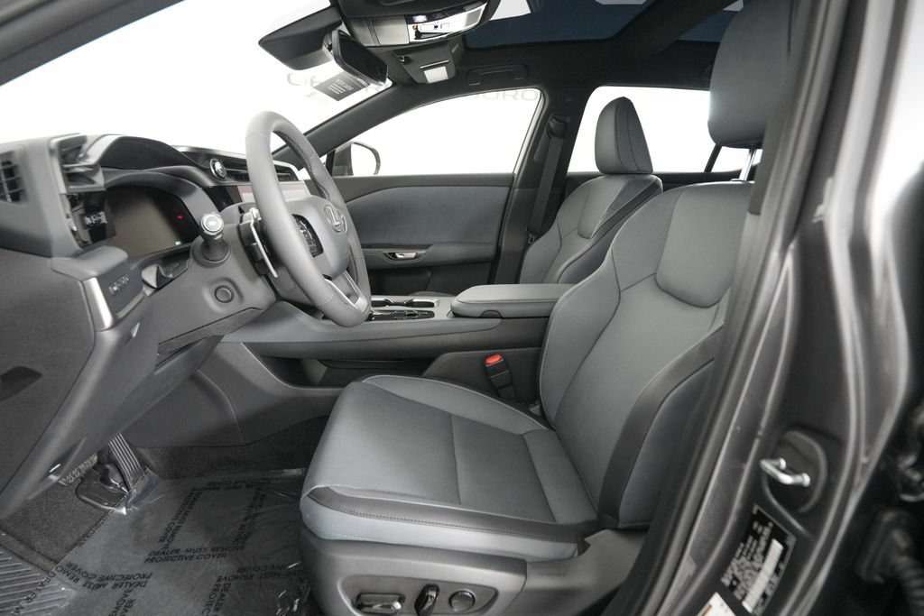 Used 2026 Lexus RZ 350e 2WD w/ Convenience Package image 9
