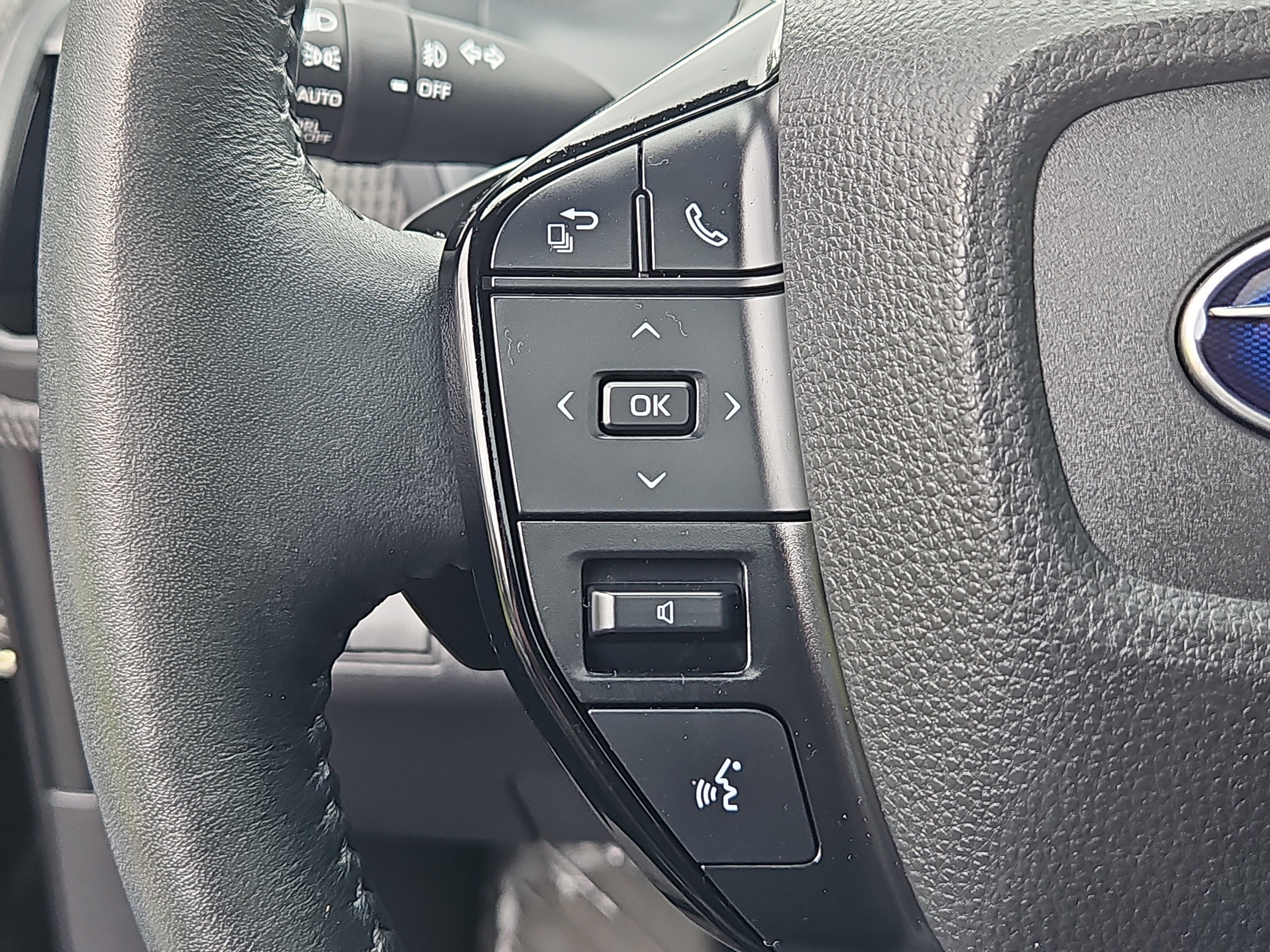 Certified 2024 Subaru Solterra AWD/4WD image 22