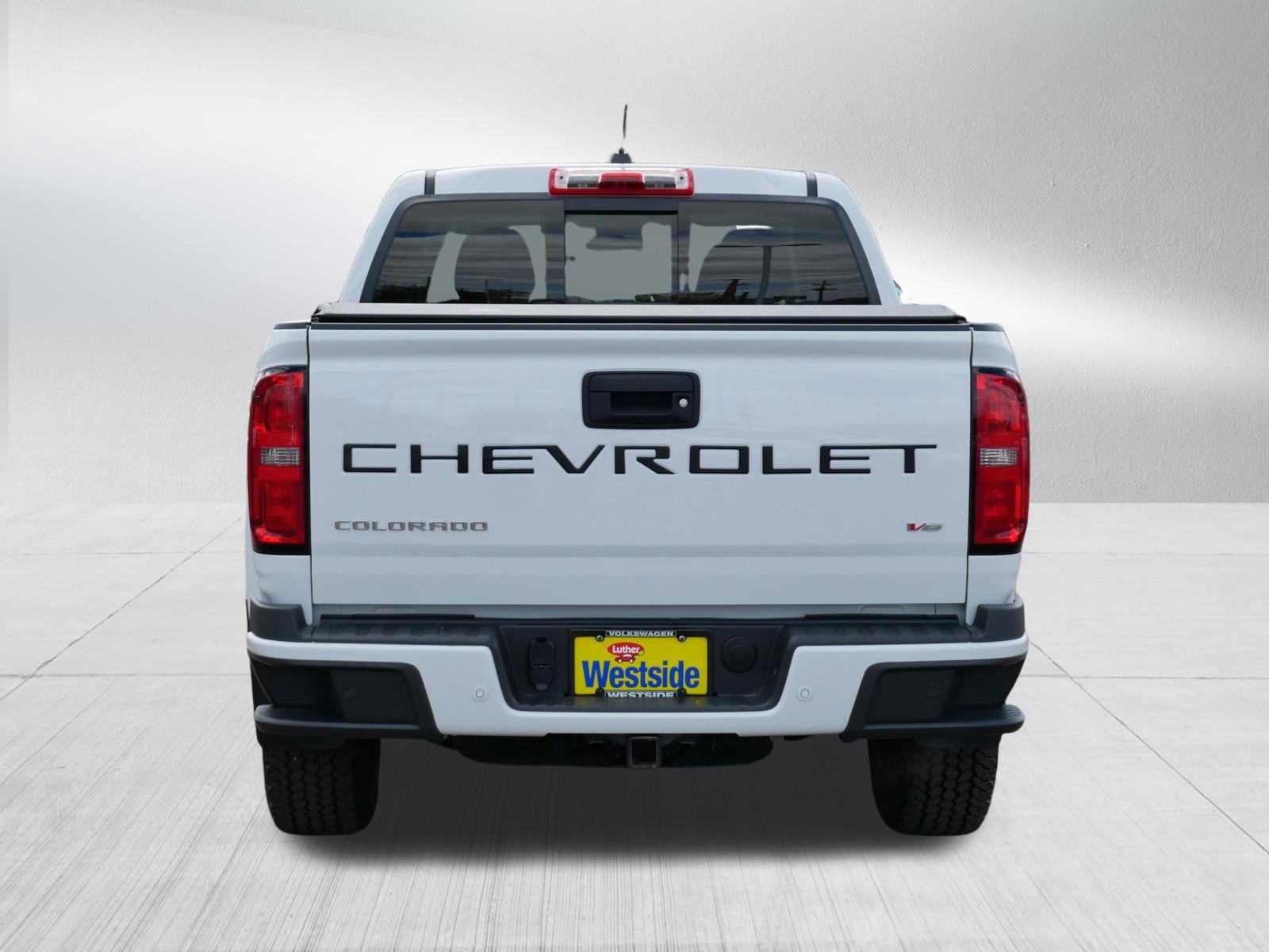 Used 2021 Chevrolet Colorado Z71 w/ Safety Package AWD/4WD image 6
