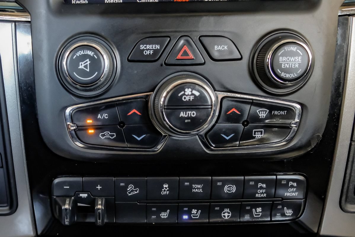 Used 2018 RAM 2500 Laramie w/ Sport Appearance Group AWD/4WD image 26