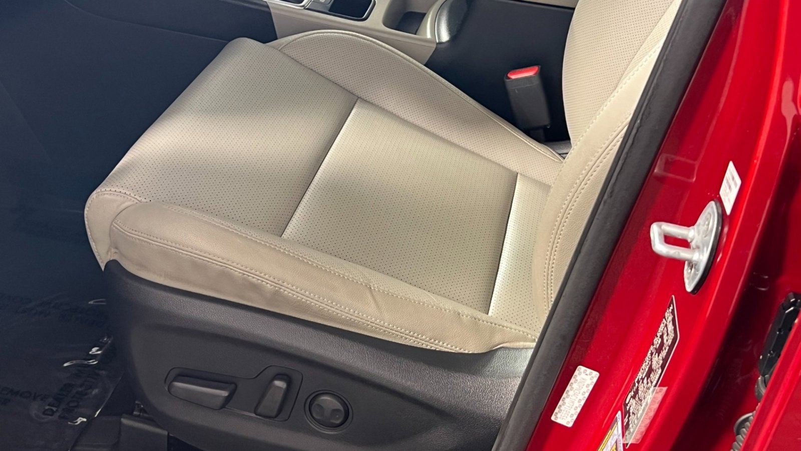 Used 2021 Kia Sportage EX image 16