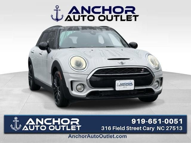 Used 2019 MINI Cooper Clubman S w/ Storage Package image 1
