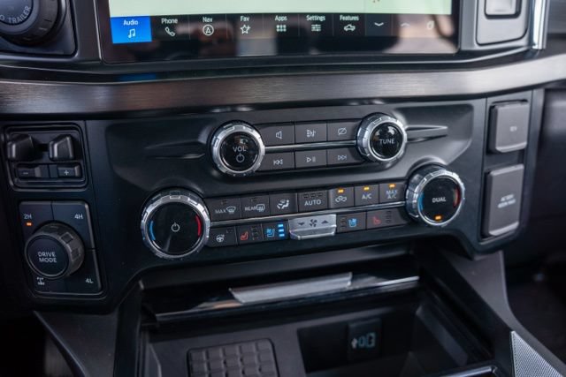 Used 2023 Ford F250 Lariat w/ Tow Technology Package AWD/4WD image 27